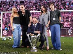 Inilah alasan NYATA mengapa Brooklyn Beckham memblokir orang tuanya di Instagram. Orang dalam memberi tahu ALISON BOSHOFF kebenaran yang menyedihkan tentang betapa buruknya hubungan yang terjadi, dan nama panggilan Posh yang tidak menyenangkan untuk menantu perempuannya.