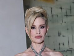 Kelly Osbourne mengungkapkan rencana Natal keluarganya yang mengharukan saat dia mengakui ‘aku yang dulu sebelum ayah Ozzy meninggal tidak ada, aku tidak akan pernah sama’