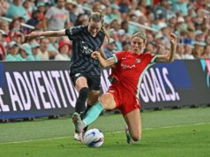 Spirit menandatangani D Gabby Carle hingga musim 2029