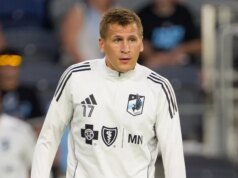 Fireplace menambahkan M Robin Lod pada perjanjian agen bebas multi-tahun