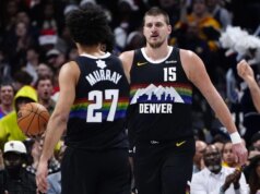 Triple-double 56 poin Nikola Jokic mengangkat Nuggets melewati Wolves di perpanjangan waktu