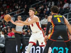 Pelle Larsson, Upaya Warmth perpanjang kekalahan beruntun Pacers