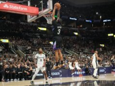 Lauri Markkanen membantu membawa Jazz menang atas Spurs