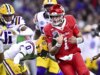 Conner Weigman (4 TD), LSU teratas Houston No. 21 di Texas Bowl