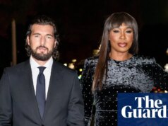 Venus Williams menikahi aktor dan mannequin Andrea Preti dalam upacara Palm Seashore