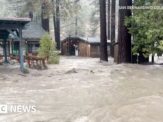 Badai hujan lebat di California menyebabkan tiga orang tewas pada malam Natal