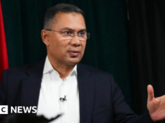 Kandidat terdepan untuk menjadi PM Bangladesh kembali setelah 17 tahun di pengasingan