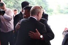Putin mengucapkan Selamat Tahun Baru untuk Kim