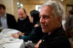 Trump mendesak pengungkapan berkas Epstein untuk ‘mempermalukan’ Partai Demokrat