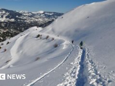 Empat pendaki ditemukan tewas setelah longsoran salju di Yunani tengah