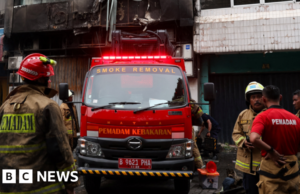 Kebakaran kantor di Jakarta menewaskan sedikitnya 22 orang, polisi mengkonfirmasi