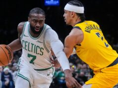 Rekor 30 poin Jaylen Brown berlanjut, Celtics melaju melewati Pacers