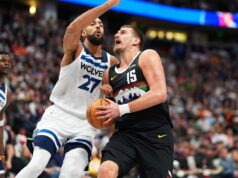 Triple-double bersejarah Jokic membawa Nuggets melewati Timberwolves dalam movie thriller PL