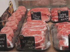 Ketika harga daging sapi naik, toko daging kecil beradaptasi dengan perubahan permintaan