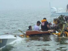Ayah dan anak pelaut yang membantu korban kecelakaan pesawat di Texas menggambarkan penyelamatan