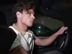 Kick melarang streamer Braden “Clavicular” setelah insiden Tesla Cybertruck yang mengejutkan terekam di streaming langsung di mana dia diduga “membunuh” seorang pria