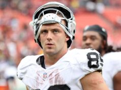 Laporan: Raiders menempatkan bintang TE Brock Bowers di IR, mengakhiri musimnya