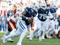 Para koboi bertahan di belakang Dak Prescott saat rapat umum Komandan gagal pada Hari Natal