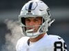 Raiders menempatkan bintangnya di cadangan yang cedera sebelum pertandingan besar dengan Giants