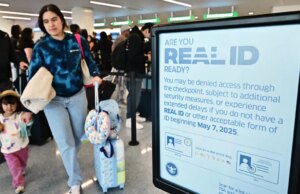 Jangan Terbang Tanpa ID Asli di tahun 2026, Kecuali Anda Ingin Membayar Tambahan $45