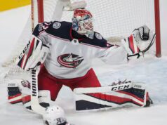 À igualdade com Value: Alex Lyon lidera uma sequência de recordes de vitórias