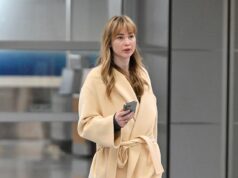 Jennifer Lawrence, sem maquiagem, exibe sua beleza pure ao retornar da Paris Vogue Week com um visible chique