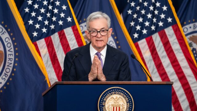 107347652-1702561948295-gettyimages-1845901495-US-WASHINGTON_DC-FED-INTEREST_RATES-UNCHANGED.jpeg