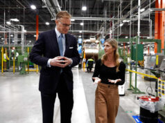 Meta inks fecha acordo para pagar à Corning até US$ 6 bilhões por cabos de fibra óptica em information facilities de IA