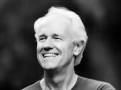 Mike Farrell retorna à TV com papel especial em ‘9-1-1’