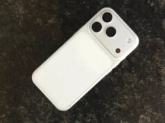 Uma nova configuração no iOS 26.3 tornará mais difícil para as operadoras rastrear sua localização exata