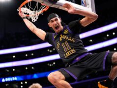 Relatório: Hayes do Lakers e Bryant do Spurs participarão do Slam Dunk Contest