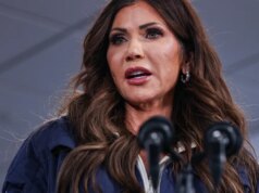 Senado Dems para Noem: Testemunhar "sem demora" depois dos tiroteios em Minneapolis