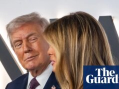 ‘Lá vamos nós de novo’: filme de Melania de US$ 75 milhões incorpora o espírito venal de Trump 2.0