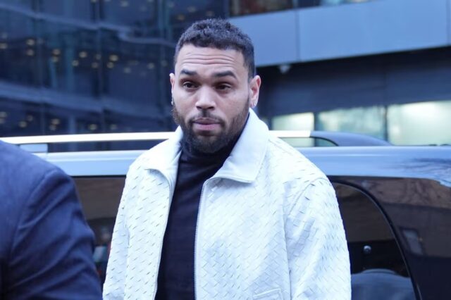 1_Chris-Brown-court-case.jpg