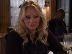 Os fãs de Coronation Avenue elogiam a atriz de Lisa Swain pelo mesmo movimento, pois não deixam notas