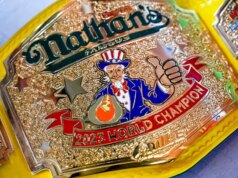 Concurso de cachorro-quente de Nathan continuará sob propriedade chinesa