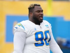 Relatório: Chargers DT Teair Tart obtém extensão de 3 anos