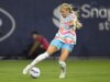 Sprint contrata o bicampeão da NWSL, F Makenzy Robbe