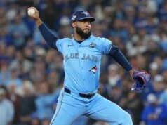 Relatório: White Sox contrata RHP Seranthony Dominguez