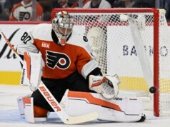 Flyers G Dan Vladar ativado do IR, pronto para começar contra Blue Jackets