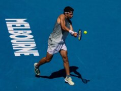 Novak Djokovic e Lorenzo Musetti seguem para a 3ª rodada em Melbourne