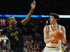 Nº 8 do estado de Iowa faz propostas para ganhar força contra o Colorado