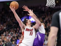 Bam Adebayo dá força ao Warmth em uma explosão de jazz cambaleante