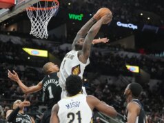 Resumo da NBA: Zion Williamson e Pelicans vencem em San Antonio de forma surpreendente