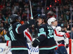 O remate de 4 pontos de Jared McCann impulsiona Kraken a ultrapassar Capitals