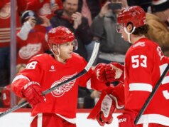 Resumo da NHL: Patrick Kane se torna o maior artilheiro de todos os tempos nascido nos EUA