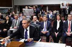 Trump ameaça proibir aviões fabricados no Canadá