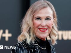 Pedro Pascal e Meryl Streep lideram homenagens a Catherine O’Hara