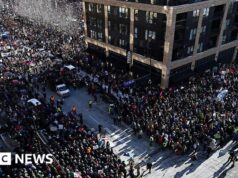 Centenas de empresas de Minnesota perto para protestar contra a presença do ICE