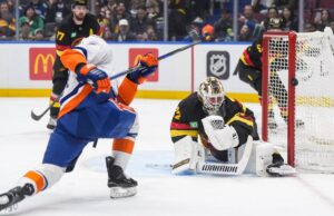 Canucks cai para Islanders, sequência de derrotas chega a 11 jogos